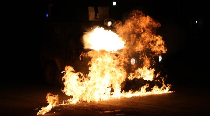 Şırnak'ta gerginlik: 2 polis yaralı