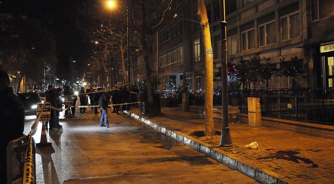 Sedat Şahin kardeşine Nişantaşı'nda kalaşnikoflu infaz: 2 ölü