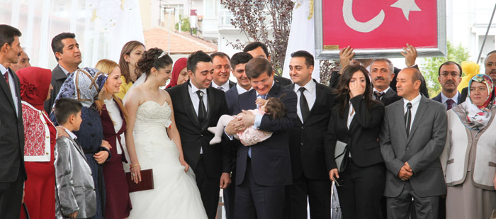 Davutoğlu: 'Soframız herkese açık'