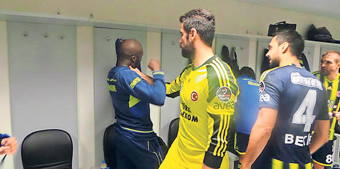 Moussa Sow'a teselli yağmuru