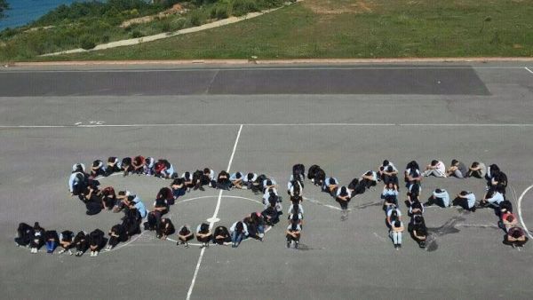 Öğrenciler 'SOMA' için bedenlerini ortaya koydular