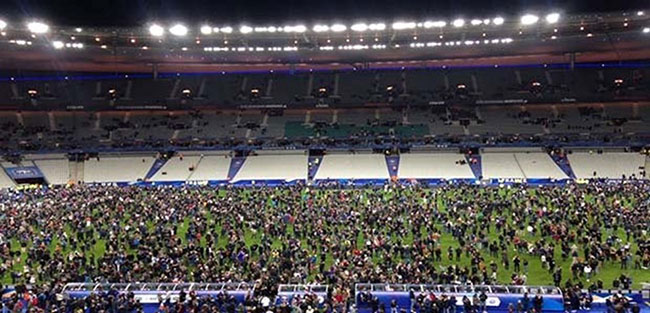 Paris'te terör saldırıları: 127 ölü, 250 yaralı