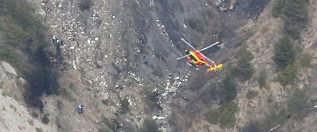 Fransa'da düşen yolcu uçağının kara kutusu bulundu