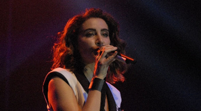 Sıla, Eskişehirlilere unutulmaz gece yaşattı