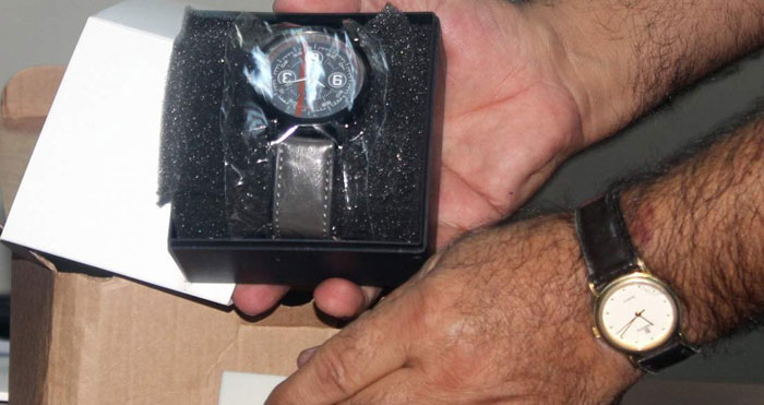 Telefon siparişi verdi içinden bu çıktı
