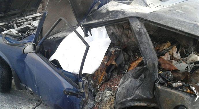 TEM'de TIR dehşeti! Yanarak can verdiler