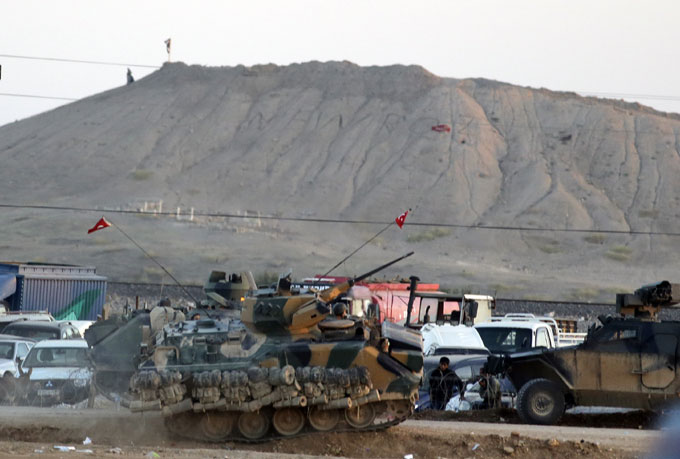 Kobani düştü iddiası! IŞİD 2 bin militanla merkeze ilerliyor