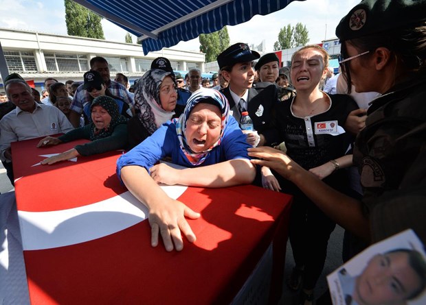 Ankara şehidini gözyaşlarıyla uğurladı