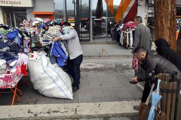 Yangından mal kaçırdılar