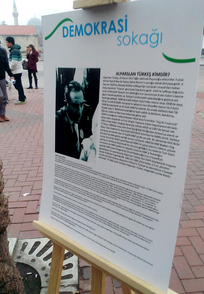 Isparta'da 'Türkeş' gerginliği