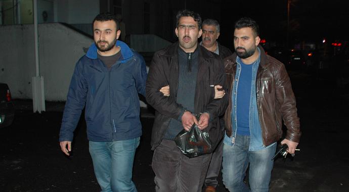 İnanılmaz olay! Televizyon için abisini boğdu