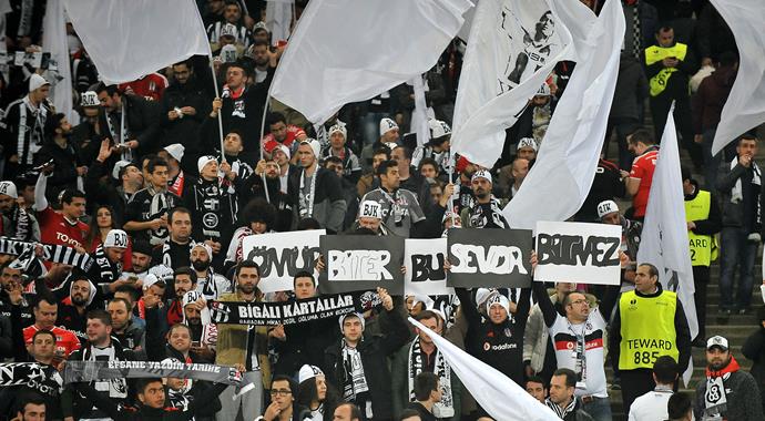 Atatürk Olimpiyat Stadı'nda tarihi gece