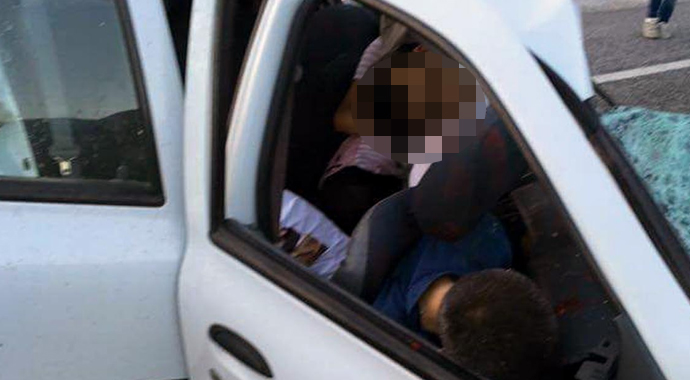 Yolcu otobüsü ile otomobil çarpıştı: 5 ölü