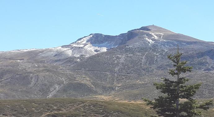 Uludağ'a yılın ilk karı yağdı