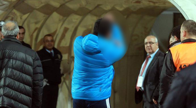 Ümit Özat'tan taraftara çirkin hareket