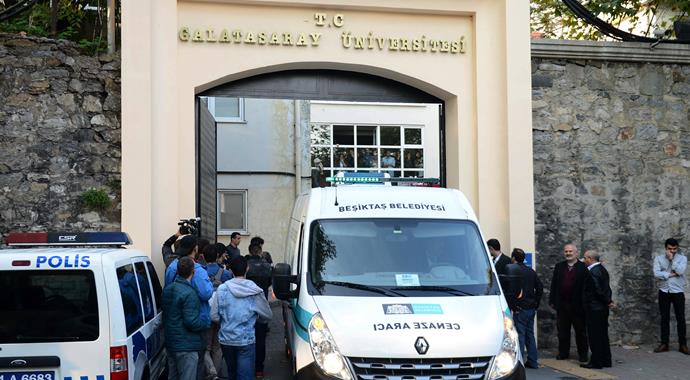 Üniversitede korkunç ölüm!