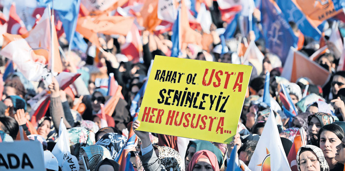 Başbakan sert çıktı: 'Taşeronla değil patronla uğraşıyoruz'