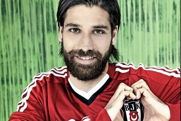 Olcay Şahan'ın yeni imajı çok şaşırttı!