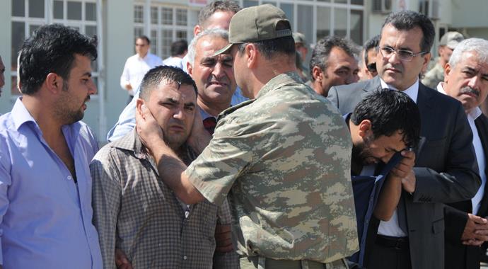 Şehidin abisi haykırdı, imam ağladı