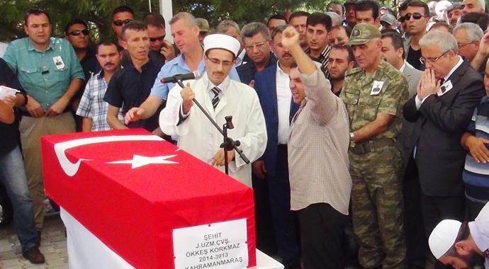 Şehidin abisi haykırdı, imam ağladı