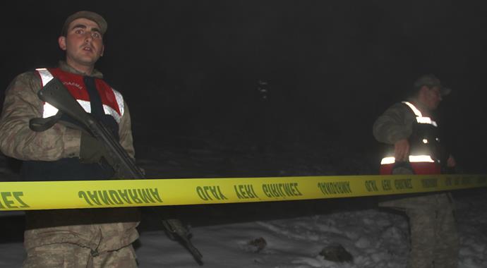 Malatya'da 2 askeri uçak düştü, 4 asker şehit