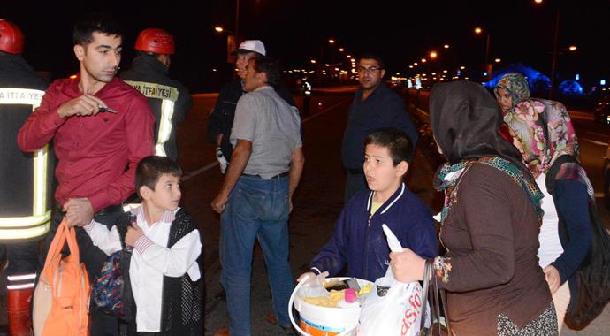 Konya'da otomobiller çarpıştı, 10 yaralı var