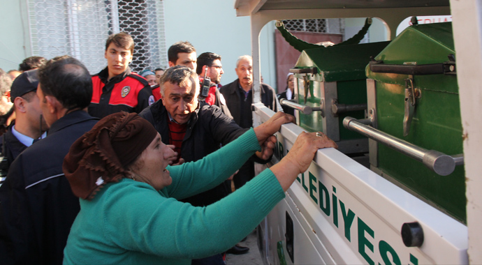 Eşini ve çocuklarını öldürdükten sonra bakın ne yapmış!