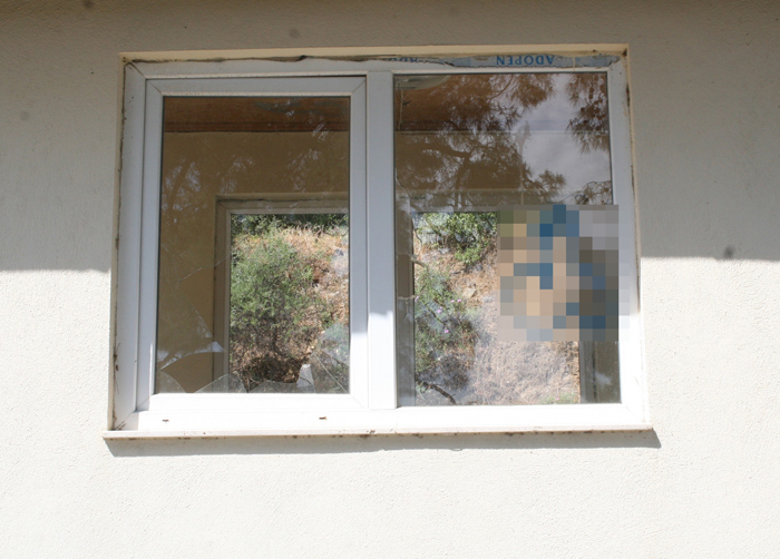 Kenan Evren'in koruma kulübesine saldırı