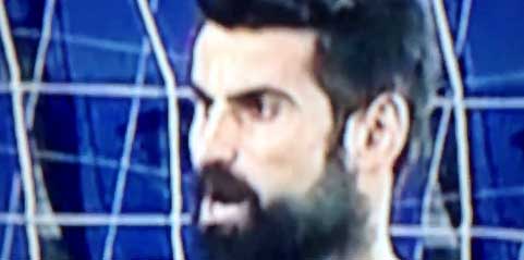 Volkan Demirel çıldırdı, küfür...