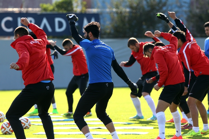 Ersun Yanal'dan askeri eğitim