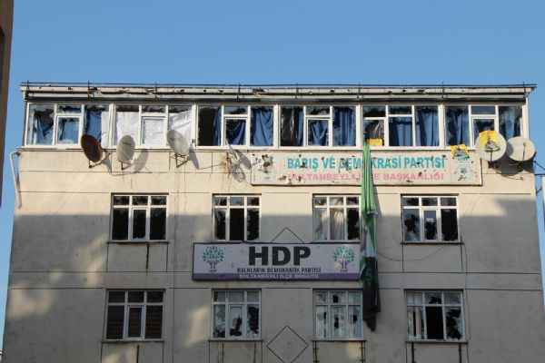 İstanbul'da Kobani gerginliği sürüyor