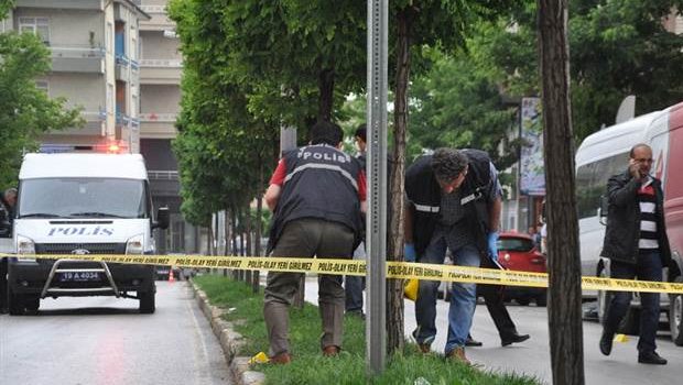 Çorum'da cadde üzerinde silahlı kavga: 1 yaralı