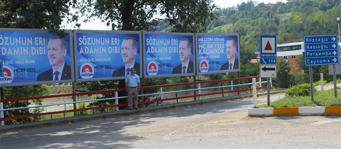 Başbakan Erdoğan için öyle bir şey yaptı ki...