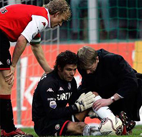 Dirk Kuyt'a acı haber!