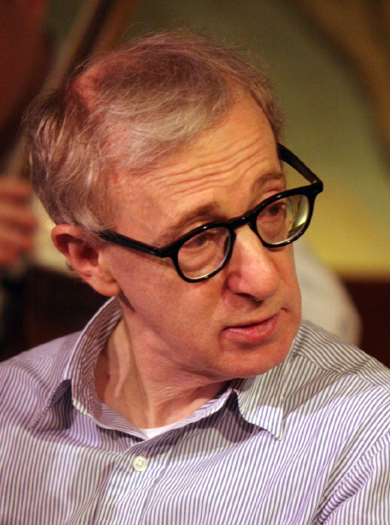 Woody Allen'den bir ilk! Artık dizi yazıp yönetecek
