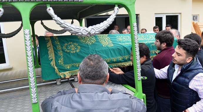 Cem Garipoğlu toprağa verildi