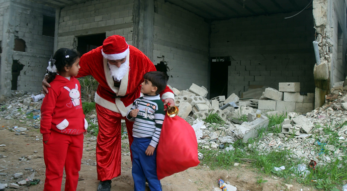 Burası Gazze... Utandın mı Noel baba?