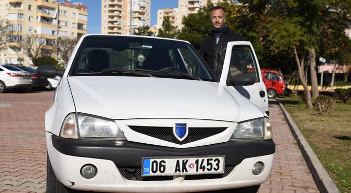 Bu plaka hayatını değiştirdi!