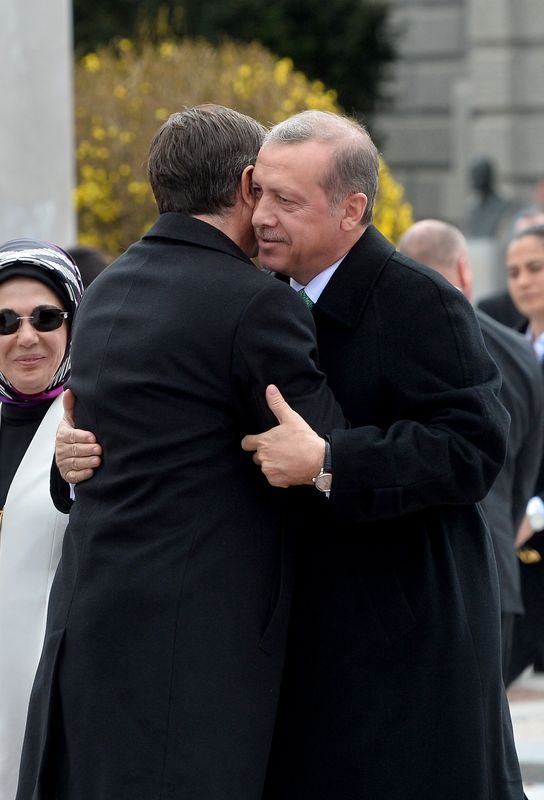 Erdoğan'a sevgi seli