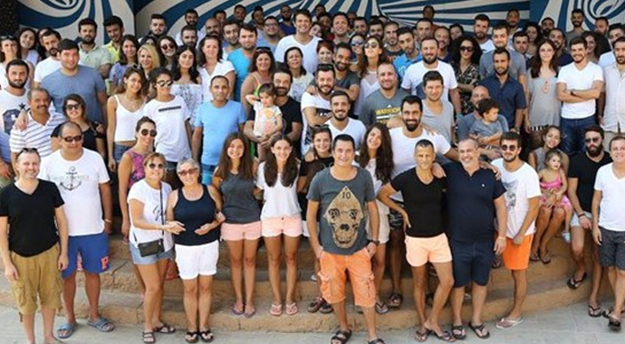 Acun Ilıcalı çalışanlarına öyle bir jest yaptı ki..