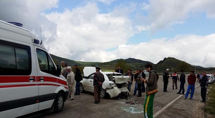 Bartın-Karabük yolunda kaza: 6 yaralı