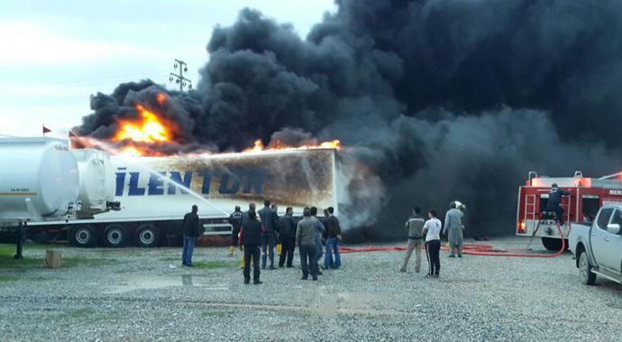 TIR garajında korkutan yangın