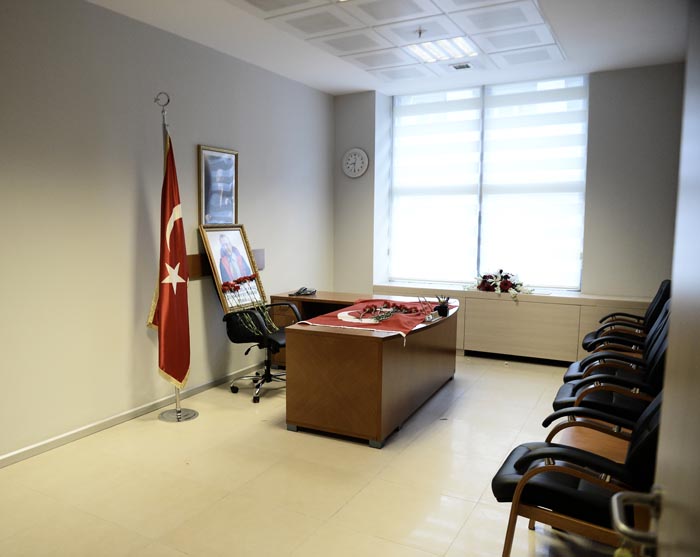 Savcı Mehmet Selim Kiraz şehit edildiği odada anıldı