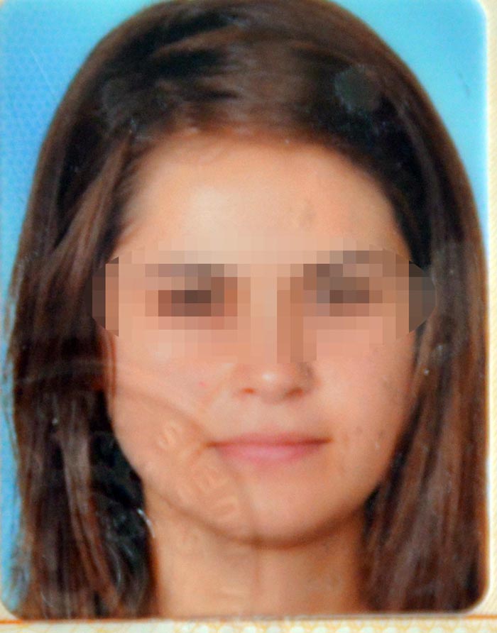 Babalarına sinirlenen genç kızlar intihara kalkıştı