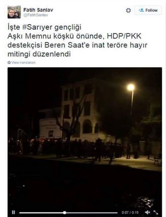 Beren Saat'e ilginç protesto