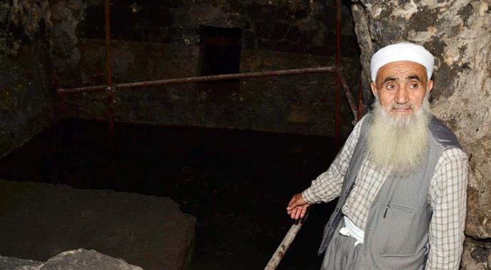 Caminin restorasyonu sırasında tarih çıktı