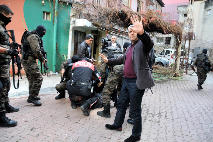 Antalya'da yürekleri ağza getiren özür!