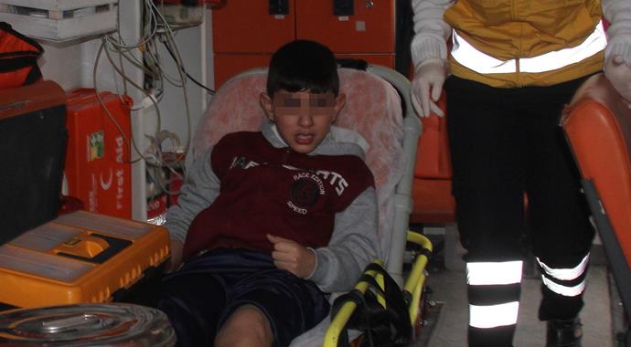 Balon patlatayım derken kazayla kendini vurdu