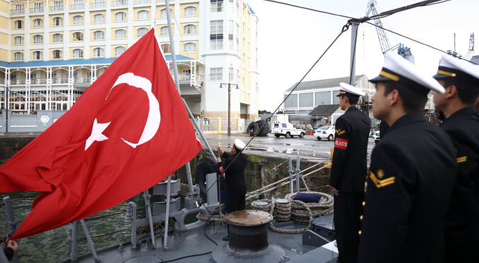 18 bin kilometre uzaktan annelere selam