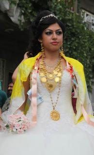 Hakkari'de gelinlerin vazgeçilmezi 